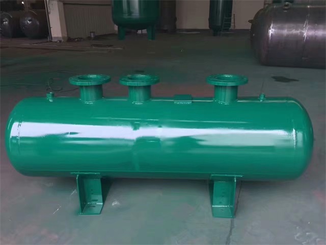 茂南茂南茂南蒸汽分气缸1.jpeg